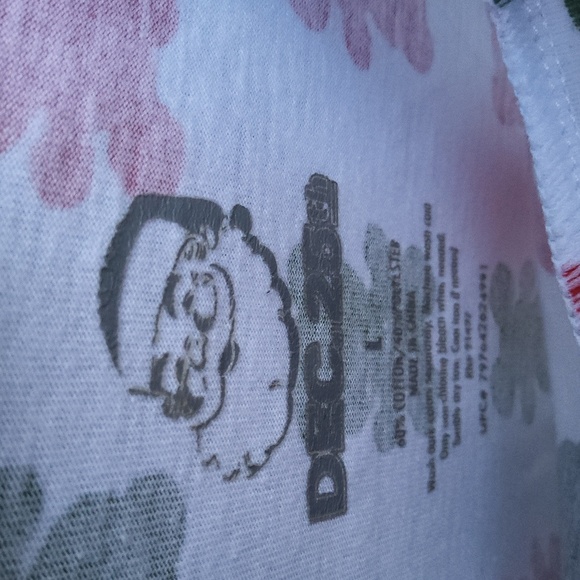 Dec. 25th Festive Red and Green Bear Print Turtleneck Size Large - Picture 2 of 6